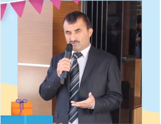 Sayim Tur sahibi Sayim Sarı'dan özgeçmiş.